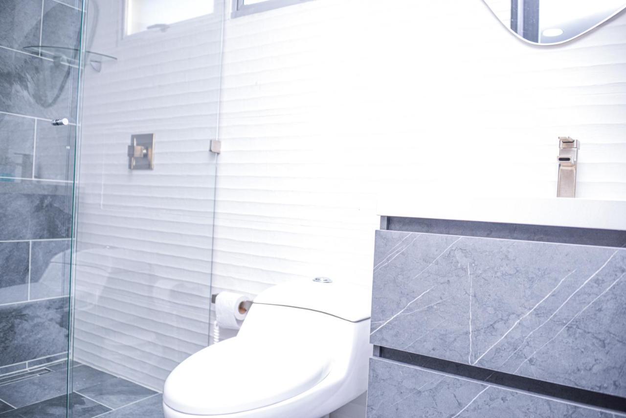 Apartamento Lleras Ac Hot Tub Медельин Экстерьер фото