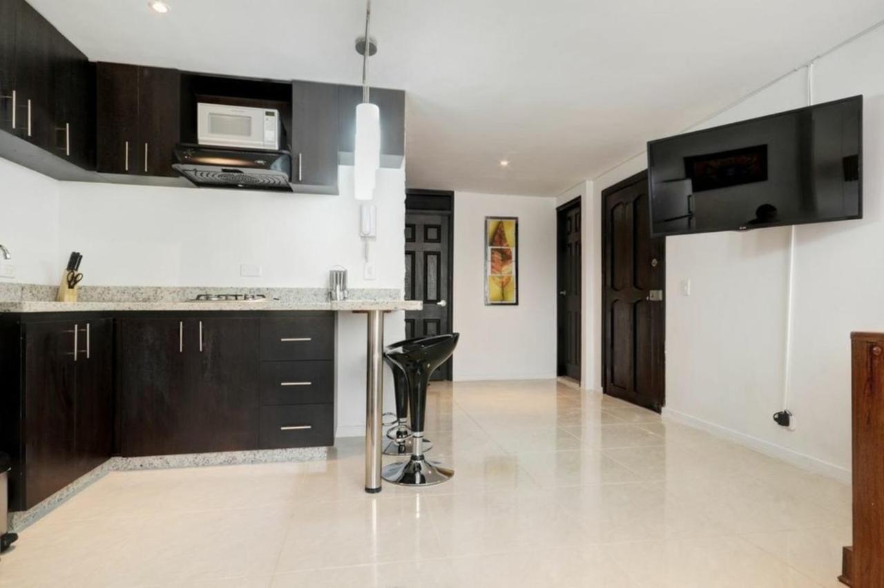 Apartamento Lleras Ac Hot Tub Медельин Экстерьер фото